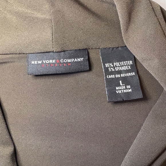 New York & Company Womens Blouse Sleeveless Crossover Faux Wrap Brown Large - Picture 6 of 7